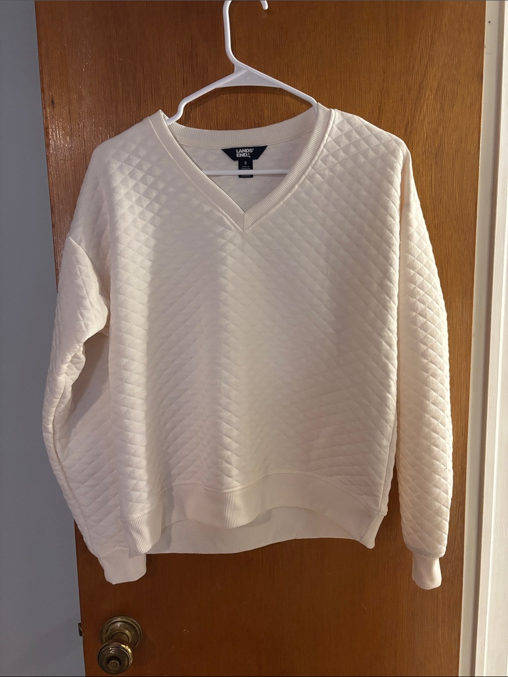 Lands' End Quilted V-Neck Sweater in Cream